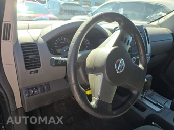 2010 Nissan Xterra S - miniatura 10