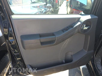 2010 Nissan Xterra S - miniatura 9