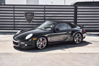 2010 Porsche 911 Turbo Cabriolet - miniatura 5