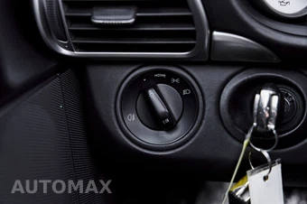 2010 Porsche 911 Turbo Cabriolet - miniatura 66