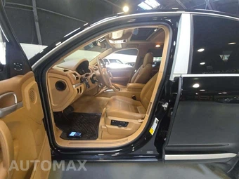 2010 Porsche Cayenne - miniatura 6