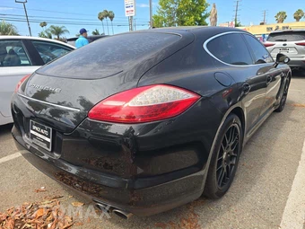 2010 Porsche Panamera S – miniatura 3