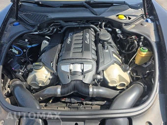 2010 Porsche Panamera Turbo – miniatura 15