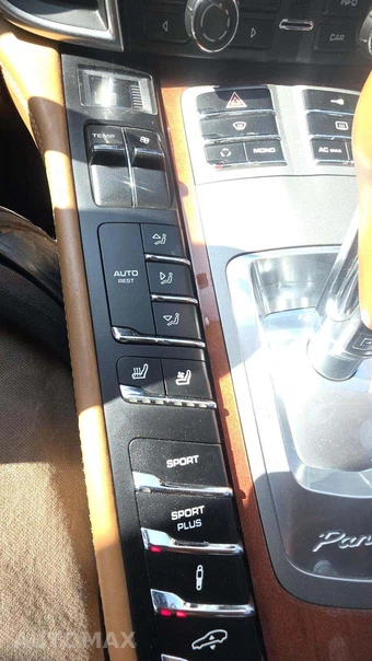 2010 Porsche Panamera Turbo – miniatura 27