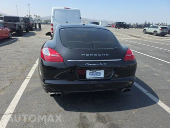 2010 Porsche Panamera Turbo – miniatura 5