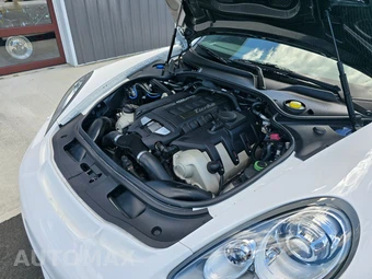2010 Porsche Panamera Turbo - miniatura 38