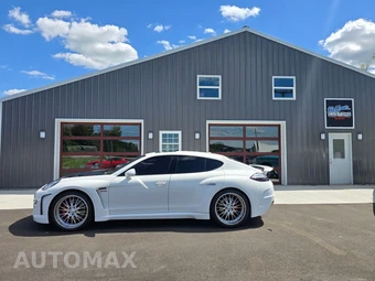 2010 Porsche Panamera Turbo - miniatura 4