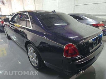 2010 Rolls-Royce Ghost – miniatura 2
