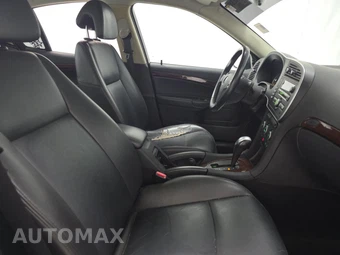 2010 Saab 9-3 Sedan - miniatura 8