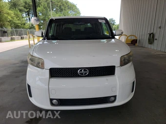 2010 Scion xB - miniatura 2