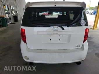 2010 Scion xB - miniatura 5