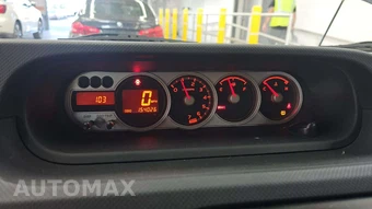 2010 Scion xB – miniatura 18