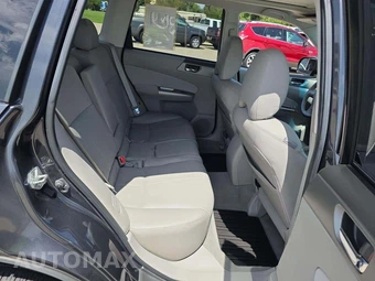 2010 Subaru Forester 2.5X Limited – miniatura 13