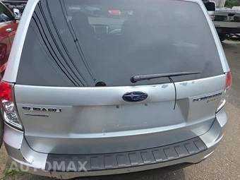 2010 Subaru Forester 2.5X Limited – miniatura 5