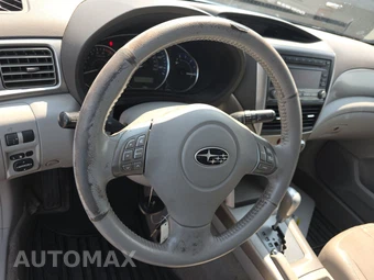 2010 Subaru Forester 2.5X Limited – miniatura 10
