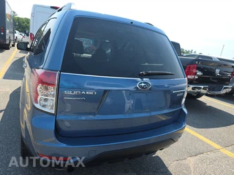 2010 Subaru Forester 2.5X Limited – miniatura 5