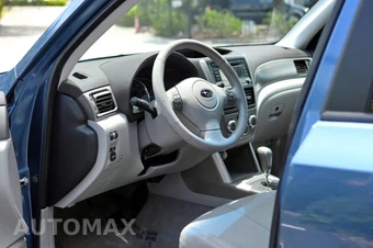 2010 Subaru Forester 2.5X Limited - miniatura 18