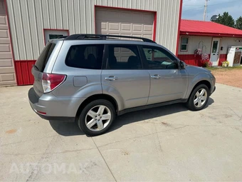 2010 Subaru Forester 2.5X Limited - miniatura 2