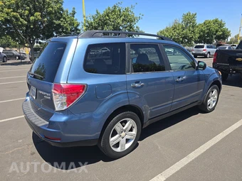 2010 Subaru Forester 2.5X Premium – miniatura 4