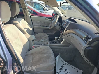 2010 Subaru Forester 2.5X Premium – miniatura 8