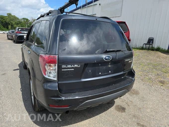 2010 Subaru Forester 2.5X Premium w/All Weather Pkg – miniatura 5