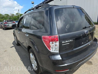 2010 Subaru Forester 2.5X Premium w/All Weather Pkg – miniatura 6