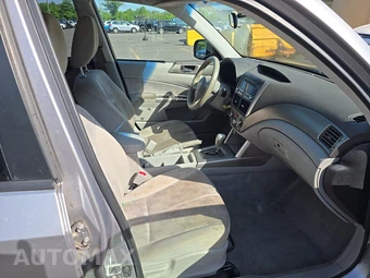 2010 Subaru Forester 2.5X Premium w/All Weather Pkg – miniatura 8