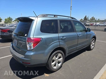 2010 Subaru Forester 2.5XT Premium – miniatura 4