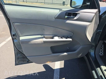 2010 Subaru Forester 2.5XT Premium – miniatura 9