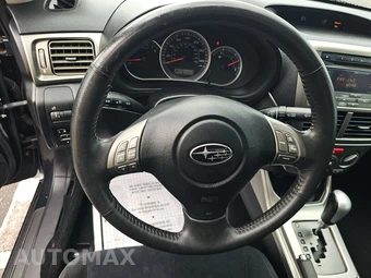 2010 Subaru Impreza Sedan 2.5i Premium Special Edition - miniatura 10