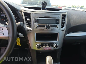 2010 Subaru Outback 2.5i – miniatura 11