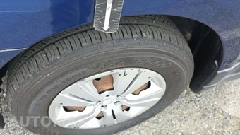2010 Subaru Outback 2.5i – miniatura 25
