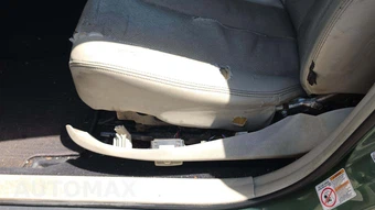 2010 Subaru Outback 2.5i Limited - miniatura 26