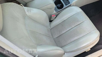 2010 Subaru Outback 2.5i Limited - miniatura 32