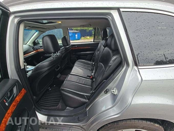 2010 Subaru Outback 2.5i Limited w/Power Moonroof - miniatura 10