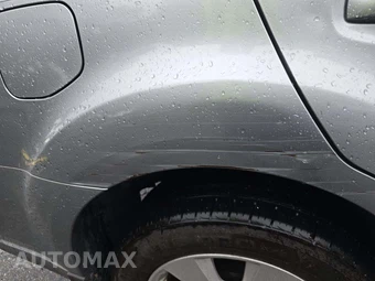 2010 Subaru Outback 2.5i Limited w/Power Moonroof - miniatura 24