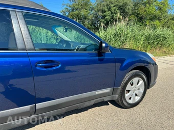 2010 Subaru Outback 2.5i Limited w/Power Moonroof - miniatura 26