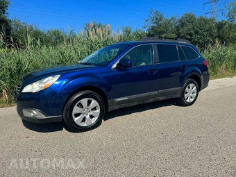 2010 Subaru Outback 2.5i Limited w/Power Moonroof - miniatura 30