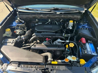 2010 Subaru Outback 2.5i Limited w/Power Moonroof - miniatura 60
