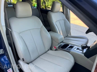 2010 Subaru Outback 2.5i Limited w/Power Moonroof - miniatura 73