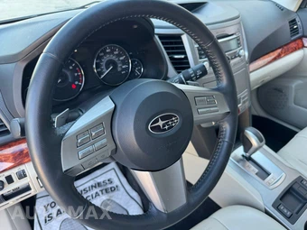 2010 Subaru Outback 2.5i Limited w/Power Moonroof - miniatura 76