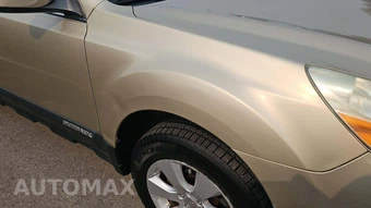 2010 Subaru Outback 2.5i Limited w/Power Moonroof & Navigation – miniatura 26