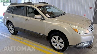 2010 Subaru Outback 2.5i Limited w/Power Moonroof & Navigation – miniatura 3