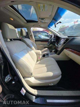2010 Subaru Outback 2.5i Limited w/Power Moonroof & Navigation – miniatura 18