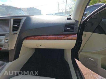 2010 Subaru Outback 2.5i Limited w/Power Moonroof & Navigation – miniatura 19