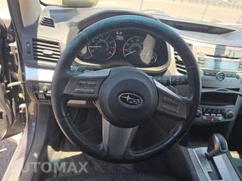 2010 Subaru Outback 2.5i Premium w/All Weather Pkg – miniatura 10