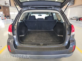 2010 Subaru Outback 2.5i Premium w/All Weather Pkg - miniatura 16