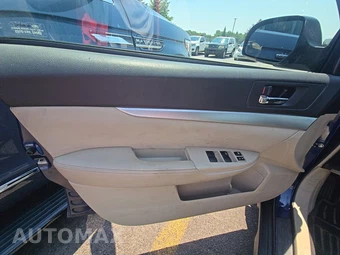 2010 Subaru Outback 2.5i Premium w/All Weather Pkg & Power Moonroof - miniatura 14