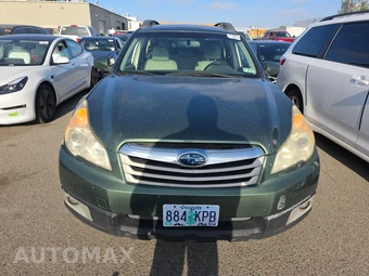 2010 Subaru Outback 2.5i Premium w/All Weather Pkg & Power Moonroof – miniatura 2