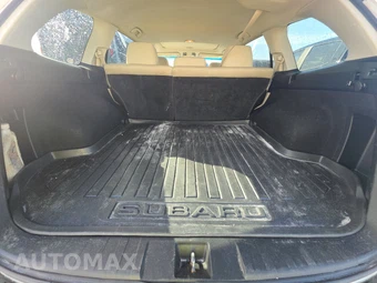 2010 Subaru Outback 2.5i Premium w/All Weather Pkg & Power Moonroof - miniatura 16